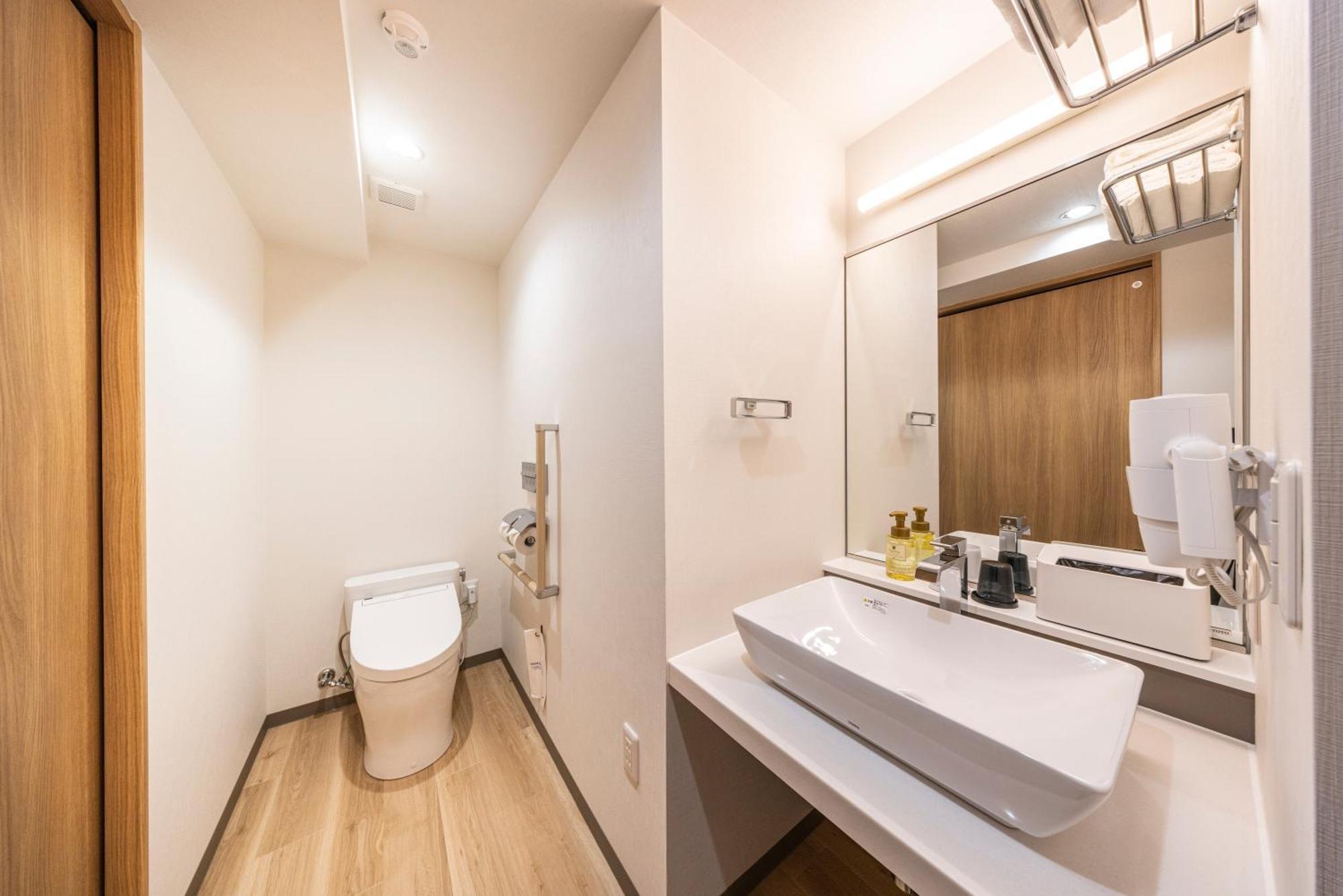 Hotel Cerezo Токио Экстерьер фото