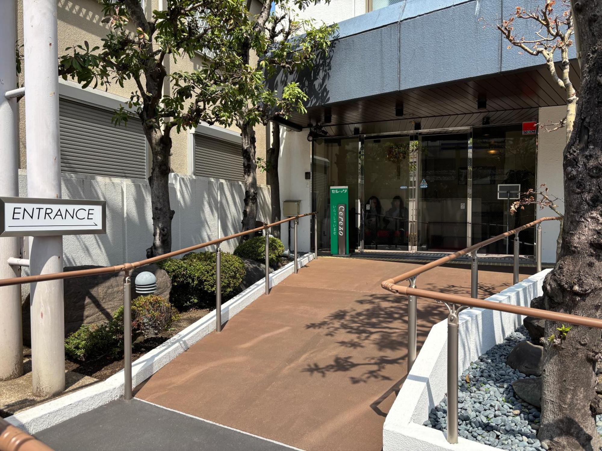 Hotel Cerezo Токио Экстерьер фото