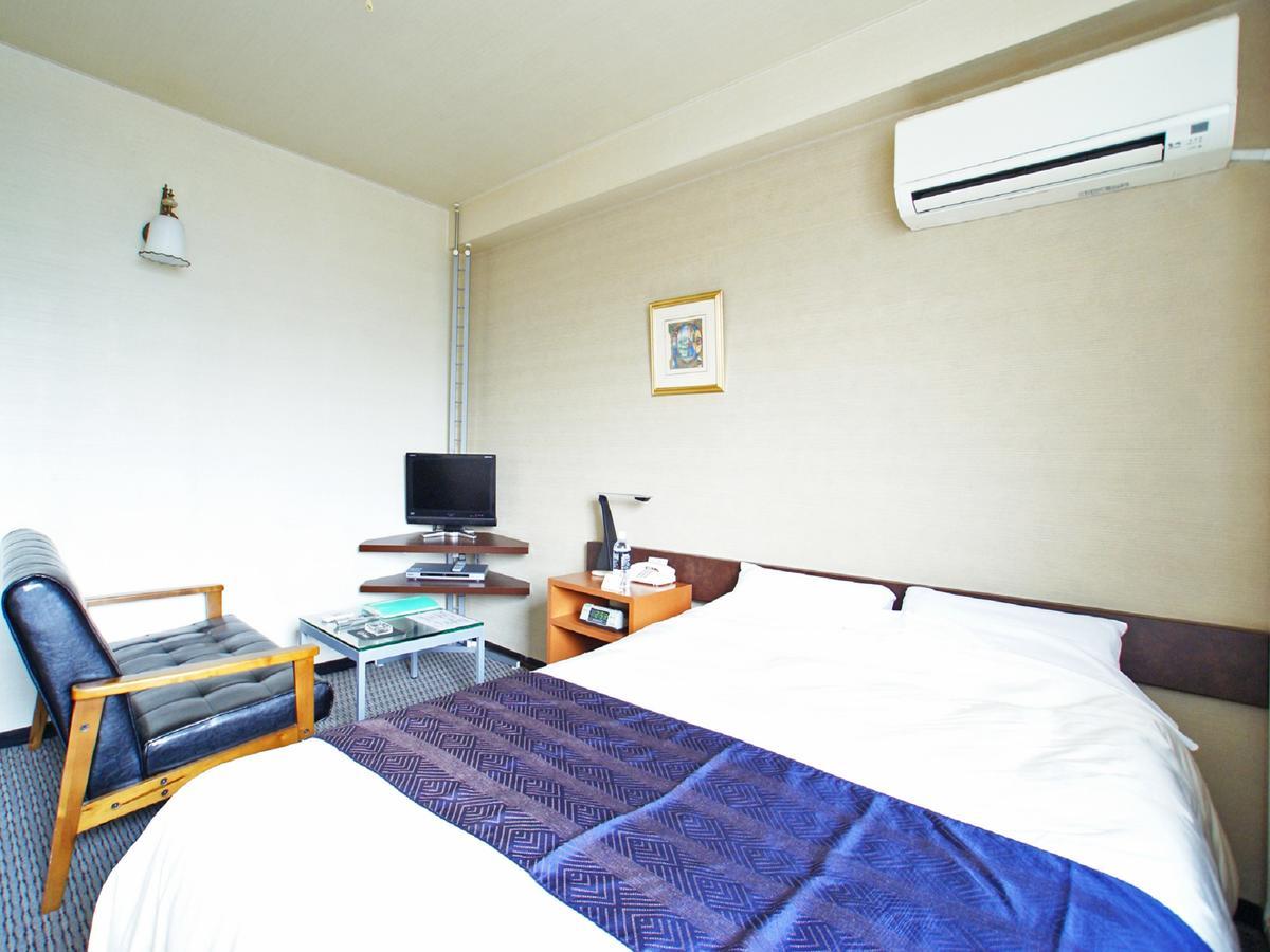 Hotel Cerezo Токио Экстерьер фото